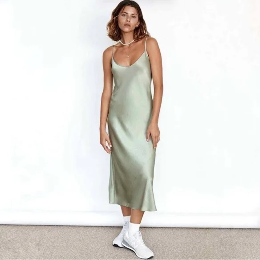 Aritzia Wilfred maxi slip dress